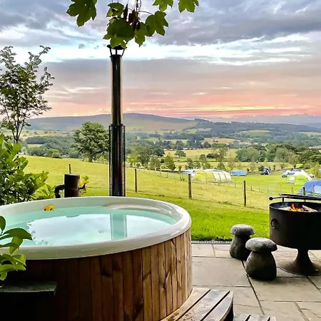 Catgill Farm Camping *